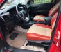 Toyota Hilux 2017 - Nhà cần bán Toyota Hilux 2017, màu đỏ, số tự động, máy dầu
