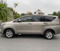 Toyota Innova 2016 - Gia đình bán Toyota Innova 2016 phom mới, số sàn, màu xám