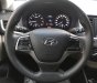 Hyundai Accent 2018 - Gia đình cần bán Huyndai Accent 2018, bản full số sàn, màu đen huyền