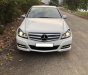 Mercedes-Benz C200 2012 - Nhà cần bán Mercedes C200 2012, số tự động, màu trắng