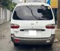 Hyundai Starex 2004 - Gia đình cần bán bán tải Huyndai Starex 2004, số sàn, 800kg, màu trắng