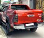 Toyota Hilux 2018 - Gia đình cần bán Hilux 2018, số tự động, máy dầu, màu đỏ độc quyền