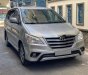 Toyota Innova 2016 - Nhà cần bán Innova 2016 số sàn màu bạc