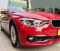 BMW 3 Series 2017 - Nhà tôi cần bán BMW 320i Model 2017 nhập Đức, số tự động, màu đỏ tươi