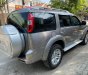 Ford Everest 2013 - Gia đình bán Ford Everest 2013, số sàn, máy dầu, màu xám