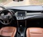 Toyota Innova 2018 - Bán xe Toyota Innova 2018 số sàn, màu xám còn mới tinh.=
