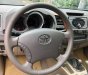 Toyota Fortuner 2011 - Nhà cần bán Toyota Fortuner 2011, tự động, máy xăng, hai cầu, màu xám chì