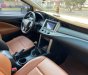 Toyota Innova 2017 - Gia đình mình cần bán Toyota Innova đời 2017, số sàn, màu xám