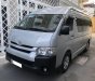 Toyota Hiace 2018 - Nhà cần bán Toyota Hiace 2018, số sàn, 16 chỗ, máy xăng, nhập Nhật, màu xám bạc