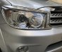 Toyota Fortuner 2010 - Tôi cần bán Toyota Fortuner 2010, số tự động, máy xăng, màu bạc