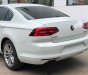 Volkswagen Passat 2018 - Bán ô tô Volkswagen Passat đời 2018, màu trắng, nhập khẩu chính hãng, như mới