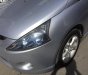 Mitsubishi Grandis 2011 - Tôi cần bán xe Grandis 2011 bản full option, màu xám bạc