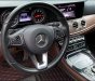 Mercedes-Benz E200 2016 - Mình cần bán xe Mercedes E200 2016 đăng ký 2017, số tự động, màu đen