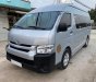 Toyota Hiace 2014 - Tôi bán xe Toyota Hiace 2014, số sàn, máy xăng, màu xám