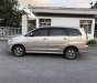 Toyota Innova 2.0E 2016 - Bán xe Toyota Innova 2.0E đời 2016, màu vàng, ít sử dụng, 378tr