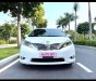 Toyota Sienna     2015 - Cần bán gấp Toyota Sienna năm sản xuất 2015, màu trắng xe gia đình