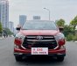 Toyota Innova   2.0 Venturer  2018 - Cần bán xe Toyota Innova 2.0 Venturer sản xuất năm 2018, màu đỏ giá cạnh tranh