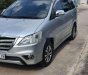 Toyota Innova 2015 - Cần bán gấp Toyota Innova 2015, màu bạc