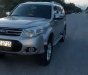 Ford Everest 2014 - Cần bán Ford Everest đời 2014, màu bạc xe gia đình giá cạnh tranh