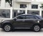 Kia Sorento   GAT AT  2017 - Bán Kia Sorento GAT AT đời 2017, màu xám còn mới, giá 696tr