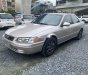 Toyota Camry 2000 - Cần bán xe Toyota Camry đời 2000, màu bạc 