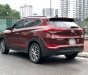 Hyundai Tucson 2015 - Bán ô tô Hyundai Tucson sản xuất 2015, màu đỏ, nhập khẩu