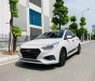 Hyundai Accent   1.4 AT   2019 - Cần bán lại xe Hyundai Accent 1.4 AT đời 2019, màu trắng còn mới