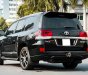 Toyota Land Cruiser   VX.E 5.7 V8  2016 - Bán Toyota Land Cruiser VX.E 5.7 V8 sản xuất 2016, màu đen, nhập khẩu nguyên chiếc xe gia đình