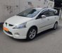 Mitsubishi Grandis 2.4 Mivec 2011 - Bán Mitsubishi Grandis 2.4 Mivec sản xuất năm 2011, màu trắng xe gia đình, 522tr