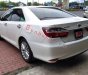 Toyota Camry   2.0E 2019 - Cần bán gấp Toyota Camry 2.0E sản xuất 2019, màu trắng 