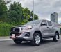 Toyota Hilux 2019 - Bán xe Toyota Hilux năm 2019, màu bạc, nhập khẩu nguyên chiếc còn mới