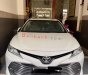 Toyota Camry   2.5Q  2020 - Cần bán Toyota Camry 2.5Q sản xuất 2020, màu trắng, nhập khẩu còn mới