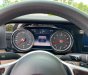 Mercedes-Benz E200 2018 - Bán xe Mercedes-Benz E200 đời 2018 chính chủ, giá tốt 1 tỷ 728tr