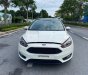 Ford Focus 2017 - Cần bán gấp Ford Focus 2017, màu trắng