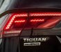 Volkswagen Tiguan Luxury S 2021 - Volkswagen Tiguan Luxury S màu đen - nội thất cam đen - Xe có sẵn giao ngay