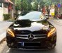 Mercedes-Benz C200 2019 - Cần bán lại xe Mercedes C200 sản xuất 2019, màu đen như mới