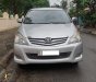 Toyota Innova 2.0G 2010 - Cần bán lại xe Toyota Innova 2.0G năm sản xuất 2010, màu bạc, giá tốt