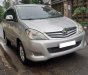 Toyota Innova 2.0G 2010 - Cần bán lại xe Toyota Innova 2.0G năm sản xuất 2010, màu bạc, giá tốt