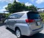 Toyota Innova 2017 - Cần bán xe Toyota Innova năm sản xuất 2017, màu bạc, giá 505tr