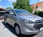 Toyota Innova 2017 - Cần bán xe Toyota Innova năm sản xuất 2017, màu bạc, giá 505tr