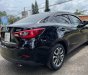 Mazda 2 2015 - Cần bán gấp Mazda 2 sản xuất 2015, màu đen, xe nhập ít sử dụng, 368tr