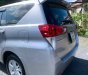 Toyota Innova 2017 - Cần bán xe Toyota Innova năm sản xuất 2017, màu bạc, giá 505tr