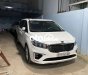 Kia Sedona 2020 - Cần bán Kia Sedona đời 2020, màu trắng còn mới