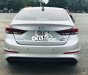 Hyundai Elantra 2018 - Bán ô tô Hyundai Elantra đời 2018, màu bạc còn mới