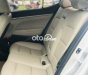 Hyundai Elantra 2018 - Bán ô tô Hyundai Elantra đời 2018, màu bạc còn mới