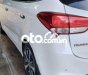 Kia Rondo 2016 - Cần bán gấp Kia Rondo đời 2016, màu trắng còn mới