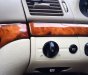 Mercedes-Benz E240 2006 - Cần bán xe Mercedes đời 2006, màu nâu còn mới, giá tốt