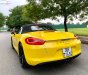 Porsche Boxster   Spider  2015 - Cần bán lại xe Porsche Boxster Spider sản xuất 2015, màu vàng, xe nhập