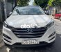 Hyundai Tucson 2018 - Xe Hyundai Tucson đời 2018, màu trắng xe gia đình