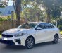 Kia Cerato   1.6MT  2019 - Bán Kia Cerato 1.6MT đời 2019, màu trắng còn mới, giá chỉ 480 triệu